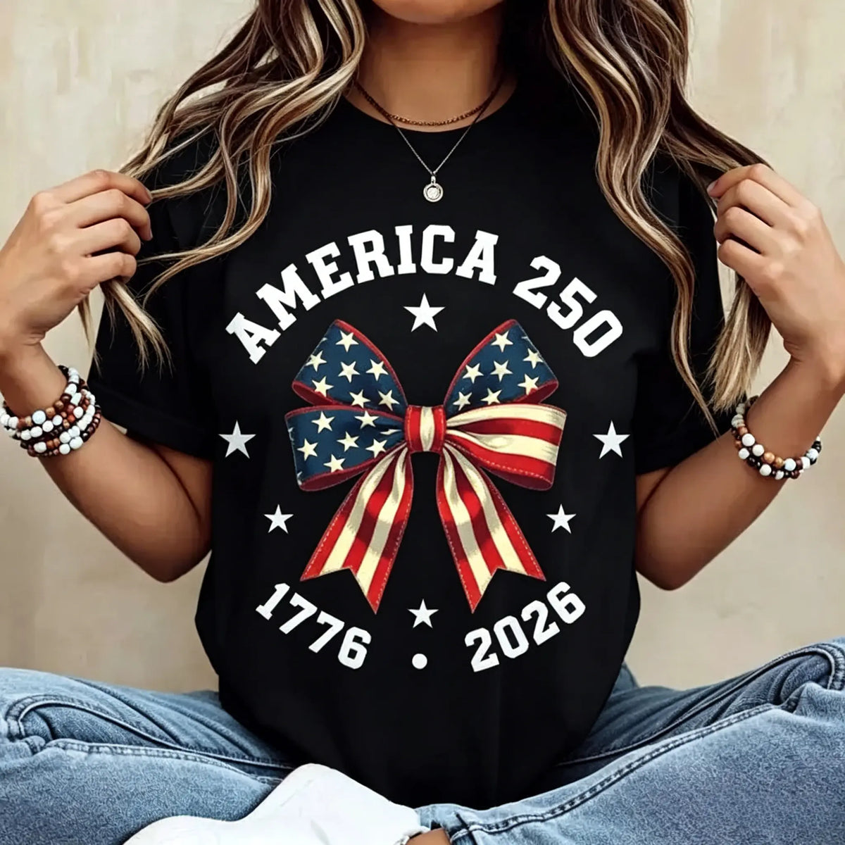 Women's Short-Sleeve Round Neck Flag T-Shirt, White America 250 Stars And Stripes Bow Print Casual Top For Independence Day Celebration, Lady, Bow‑Print Flair