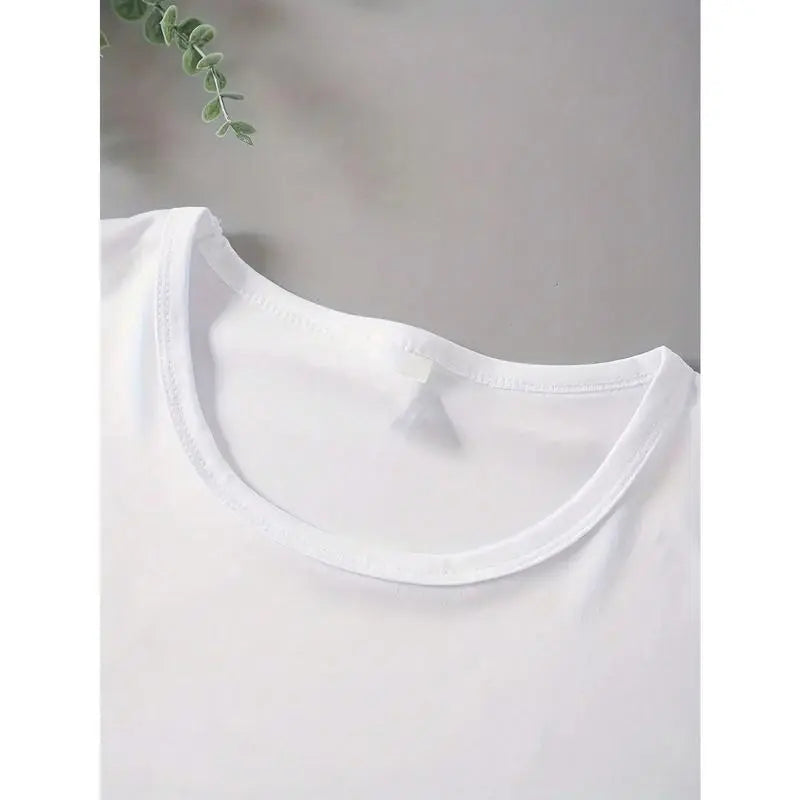 Women's 100% Pure Cotton Oversized "THAT GIRL" Graphic Short Sleeve Tee, Round Neck Drop Shoulder Breathable Streetwear Shirt, Casual Everyday Basics Top, Shirts For Women