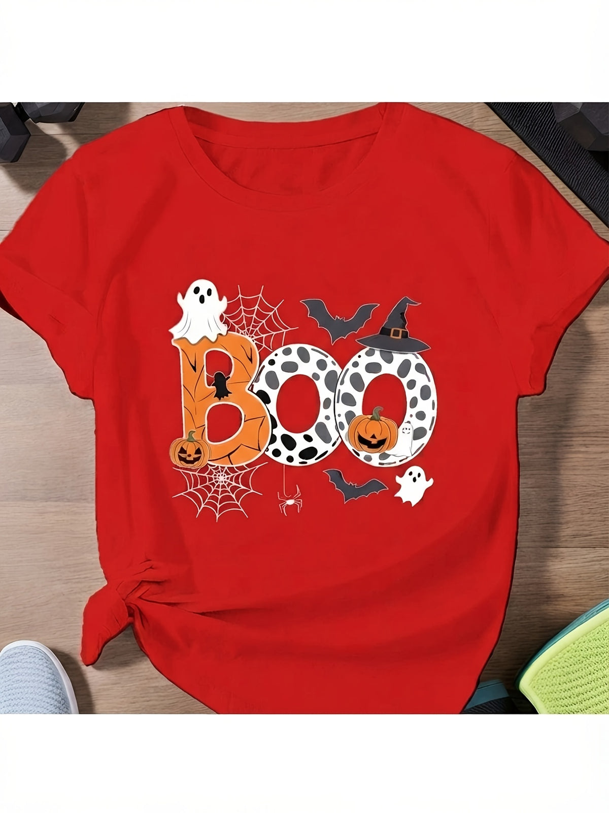 Women'S Short Sleeve T-Shirt for Halloween with a BOO Design