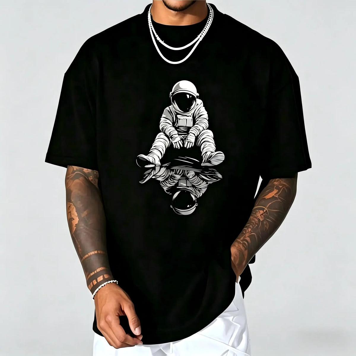 Astronaut Graphic Illustration T-Shirt for Men - Casual Crew Neck Short Sleeve, Soft Breathable Cotton, All-Season Summer Spring Everyday Top, Great Birthday Gift for Space Lovers, Outdoor Daily Wear, Streetwear, Machine Washable