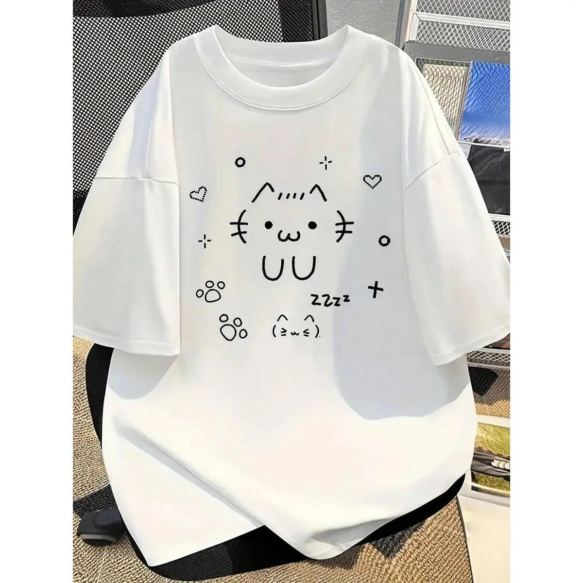 Men's Retro Casual Oversized Short-Sleeve T-Shirt - Round Neck, Breathable, Cute Cat Text Print, Black Line Art, Kawaii Manga Loose Fit Top
