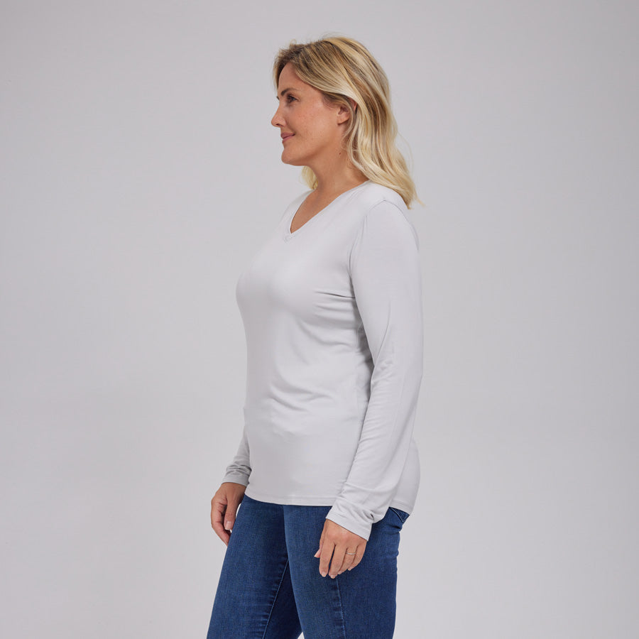 Womens Everyday Long Sleeve V-Neck Tee